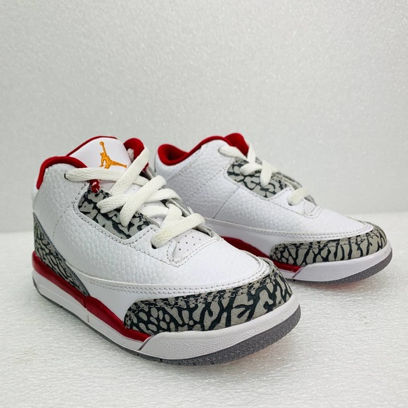 Jordan Other - NIKE 832033-126 Jordan 3 Retro Sneaker - Little Kids 9C